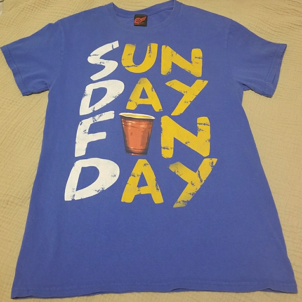 🍺🥤Sunday Funday Red Solo Cup graphic Tee